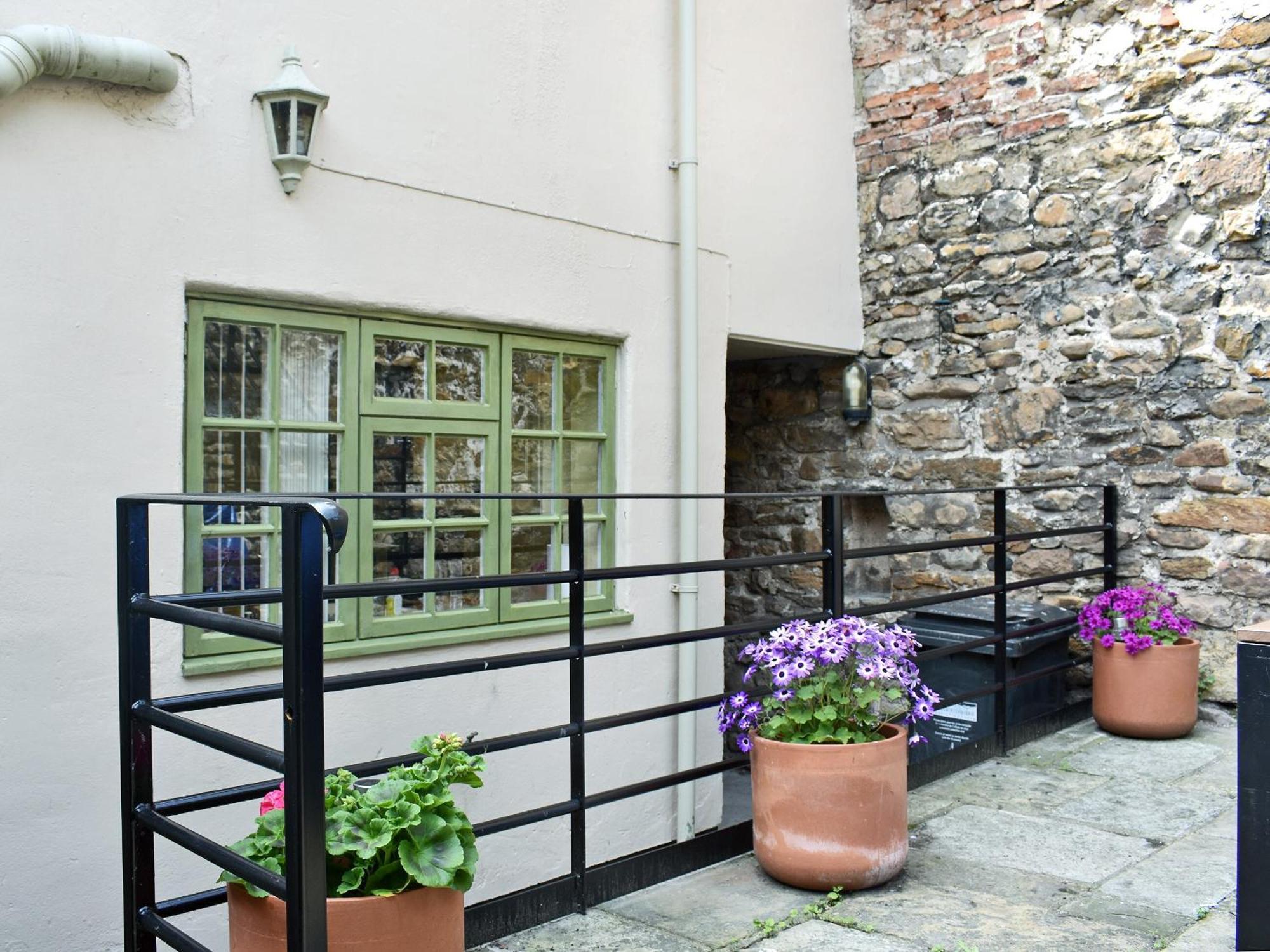 4 The Green Villa Richmond  Dış mekan fotoğraf